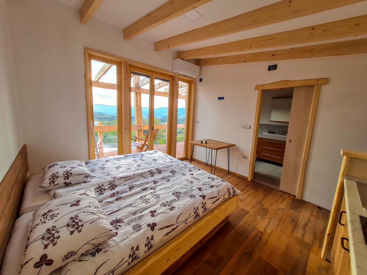 Panorama Glamping Vipavska Dolina Διαμέρισμα Dobravlje Εξωτερικό φωτογραφία