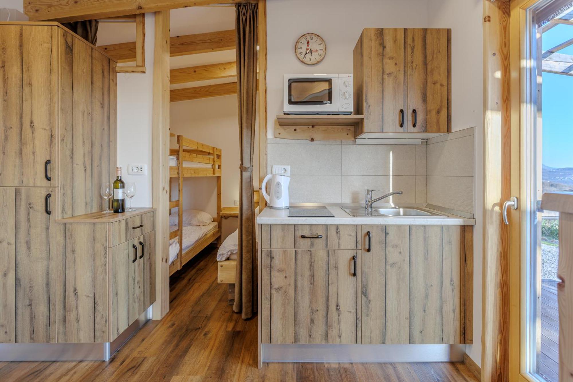 Panorama Glamping Vipavska Dolina Διαμέρισμα Dobravlje Εξωτερικό φωτογραφία